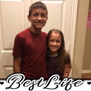 Meet your Posher, Desirie